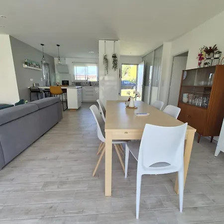 Justine's House In Feriehus *