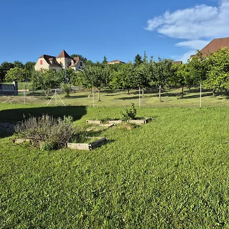 Сasa de vacaciones Justine's House In Alvignac