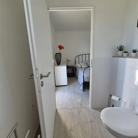 Justine's House In