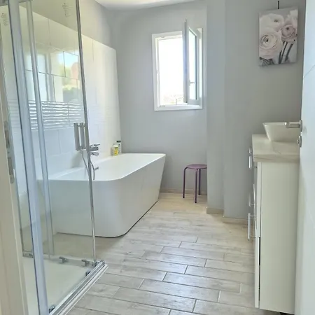 Justine's House In Alvignac