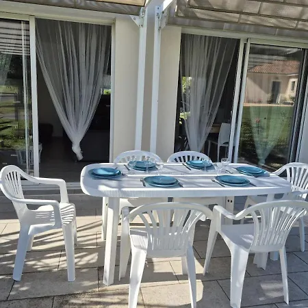 Justine's House In Feriehus
